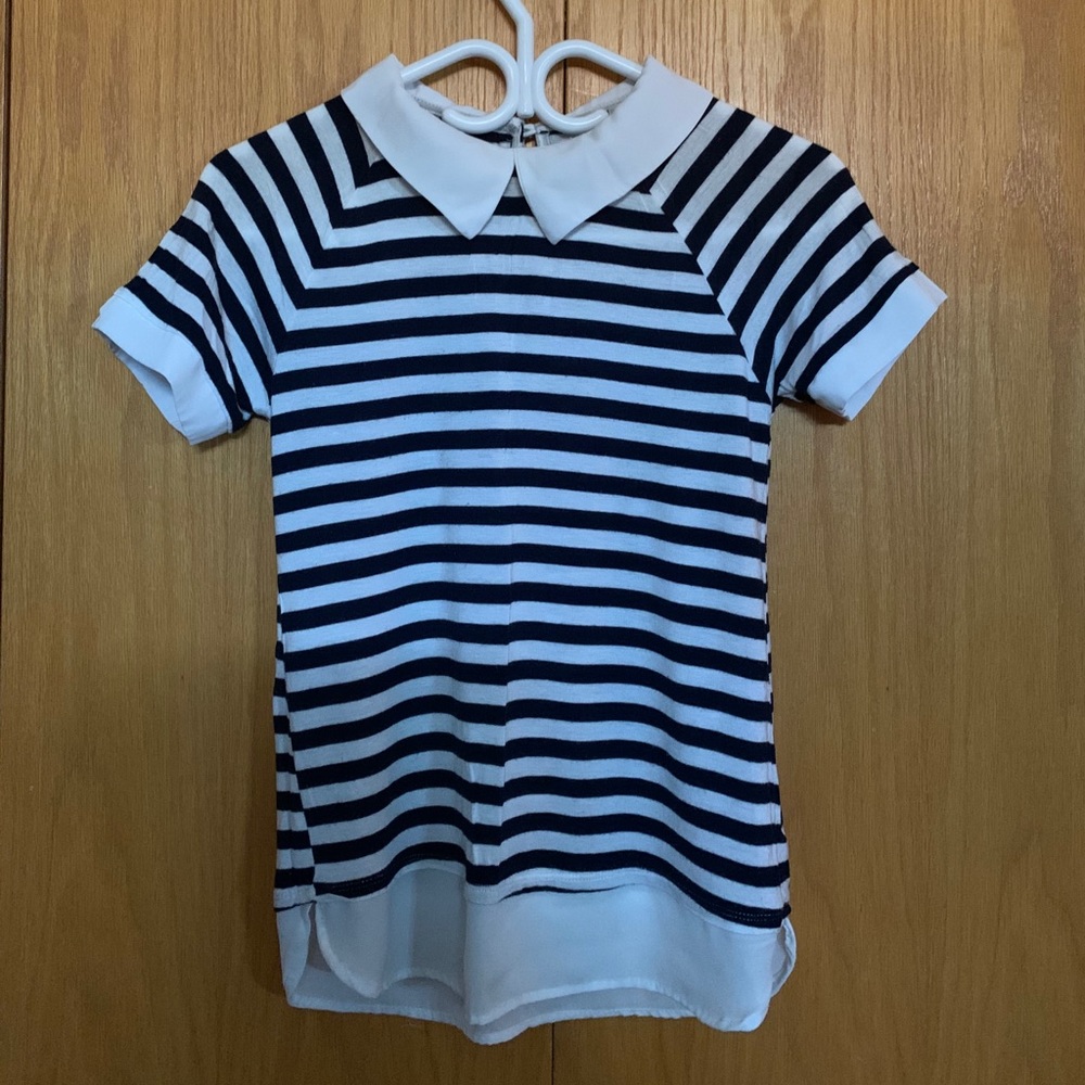 Shirt with collar
